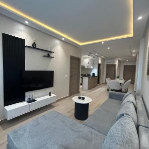 Appartement Haut Standing en face de la Marina et à 200m du port de Tanger - Appt 5