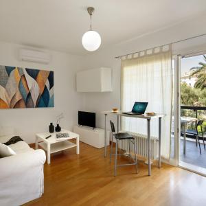 The Right Place 4U Monteverde Apartment
