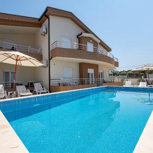 Four Seasons Villa Valentina