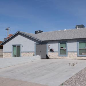 7 bedroom home with fenced yard