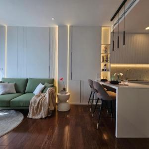 The Address 28