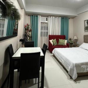 Jennifers Abode - 101 Newport Boulevard Pasay
