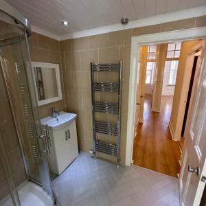 2 Bed flat in Ayr town