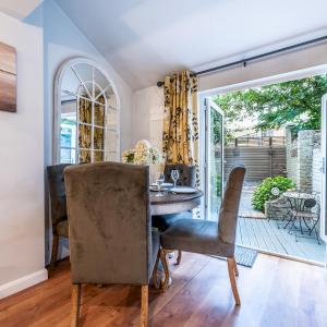 Greenwich High Rd · Beautiful 3bed Town House In Greenwich Garden Pass The Keys