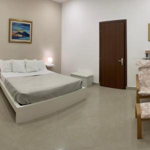 Sirena blu house