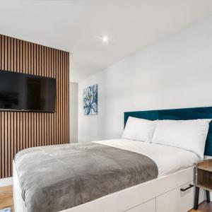 Finsbury Park Zone 2 apartment
