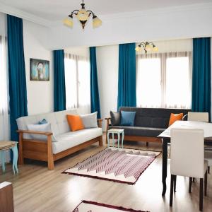 Özalp evleri ,Datça merkezde,deniz manzaralı daire