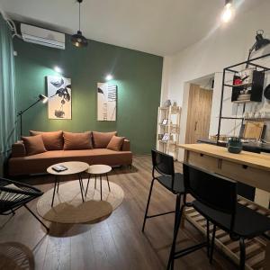 Central Cozy Apartment