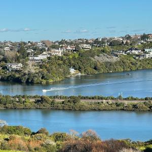 Basin View