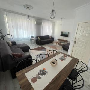 Central Large Home
