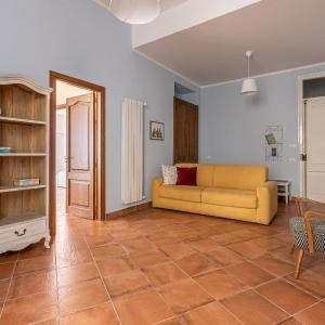 Il Cortile degli Aragonesi by Wonderful Italy