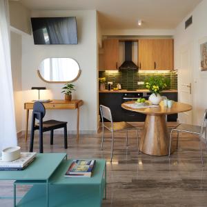 Rastoni Acropolis Uniquely Located Stylish Apartments