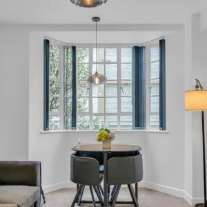 MySquare Modern One Bed Serviced Apartment in Chelsea