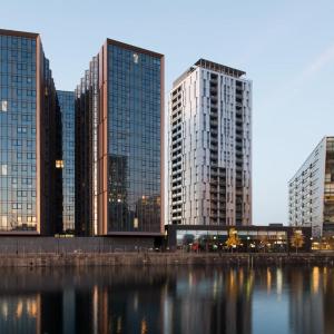 JLL Duet Manchester
