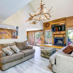 Brian Head Condo Near Resorts Skiing Getaway