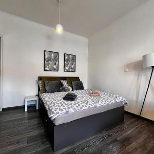 AC Urban Apartment 5 min to Station