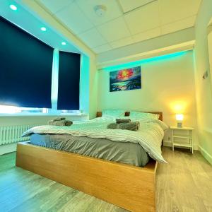 Lux Super King private Bath MediaCity, MUFC, Salford