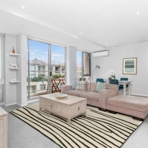 TRNT2 - St Leonards Gem Contemporary 2 Bedroom Apartment