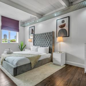 MySquare 3 bed apartment near Old Street and City of London