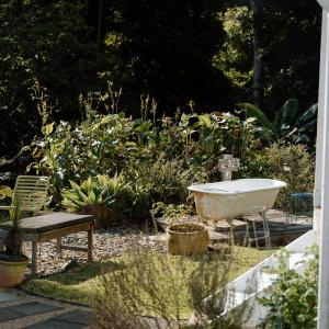 Gracie Cottage Romantic Secluded Hinterland Escape for 2