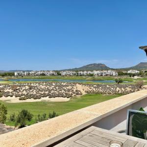 Beautiful penthouse with amazing golf and lake views