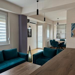 Modern 2-Bedroom Apartment with Private Garage Skopje