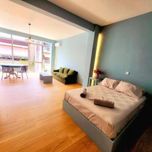 Suite with Shared Acropolis View Roof