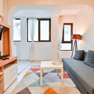 Antim 1 Apartment