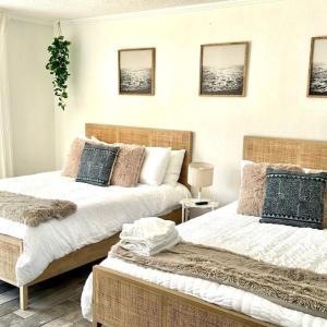 Stylish 2q Beds Studio Apt With Shared Pool 03