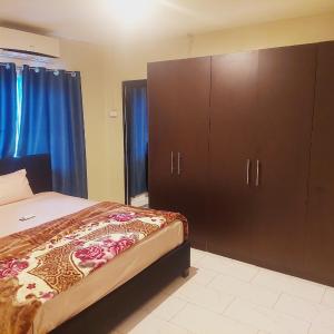3 bedroom Deluxee