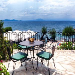 Afissos Seaside Cottage
