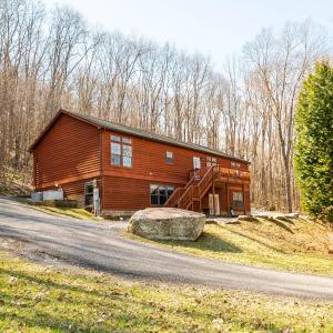 Hillside Hideaway