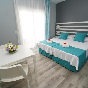 Apartamentos RF Bambi Adults Only