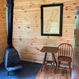 Perfect Maine Getaway in a Newly Renovated Cabin!