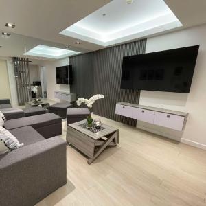 High-end 2BR Condo Boracay Tower - Azure Residences near Manila Airport