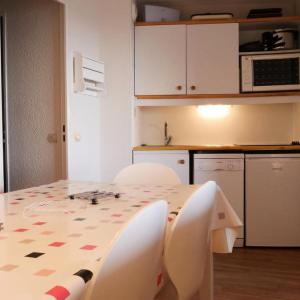 Résidence LE DE 4 - 2 Pièces pour 6 Personnes MAE-9724