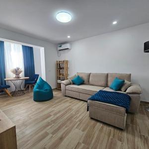 R&B Apartment
