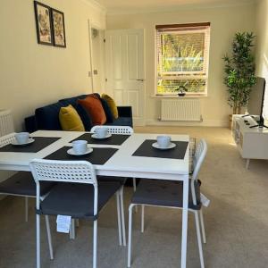 Luxury Ambience 3-Bedroom for Groups & Contractors