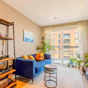 Elegant 1BR Apartment, 5 Min Limehouse DLR Station