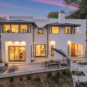 Belden Modern Villa