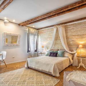 Venice Dream House