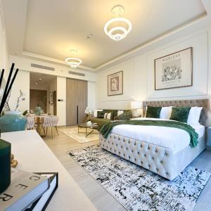 Trophy Elegant Suite w Premium Facilities & Golf Simulator