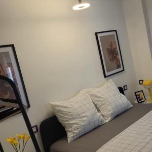 Spacious town house with balcony
