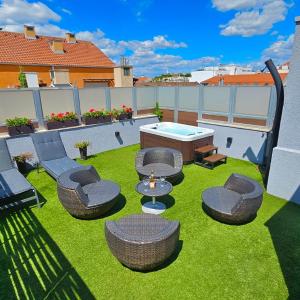 Jacuzzi Tuscany Terrace Apartment Free parking