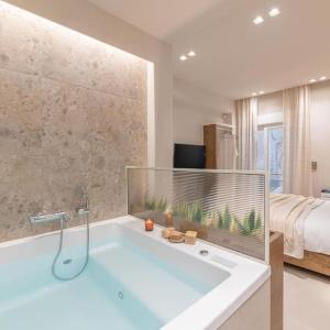 Charming Boho Haven - Luxurious Escape in Thisseio 3
