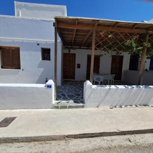Aphrodite apartment