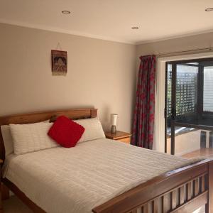 Joe & Mary's Comfy homestay room