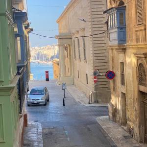 Valletta Julia studio apartment