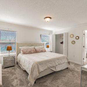 2976 - Casa luxuosa 4BD/3BA * Storey Lake *