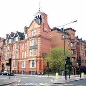 London Kensington & Chelsea 2 Bed Zone 1 Aprt